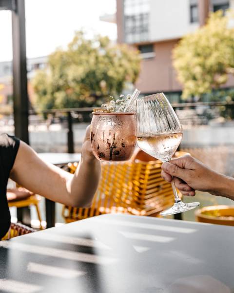 Découvrez le Blue Flamingo : le Bar Rooftop incontournable à Strasbourg