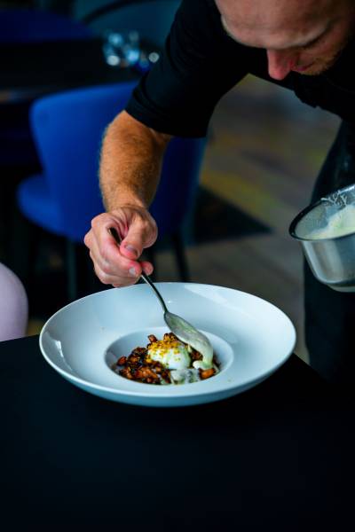 Le Blue Flamingo propose une cuisine créative, saine et équilibrée