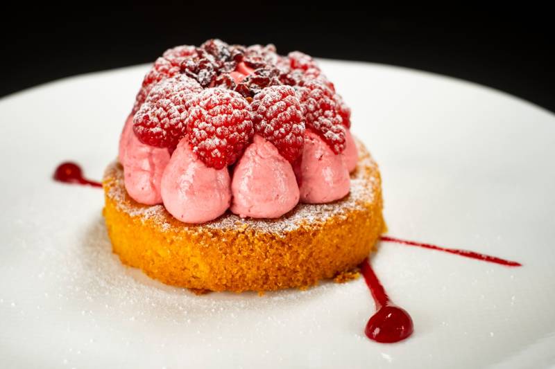 Idée pour un cadeau original et insolite à offrir pour Noël proposant une expérience culinaire inoubliable à Strasbourg